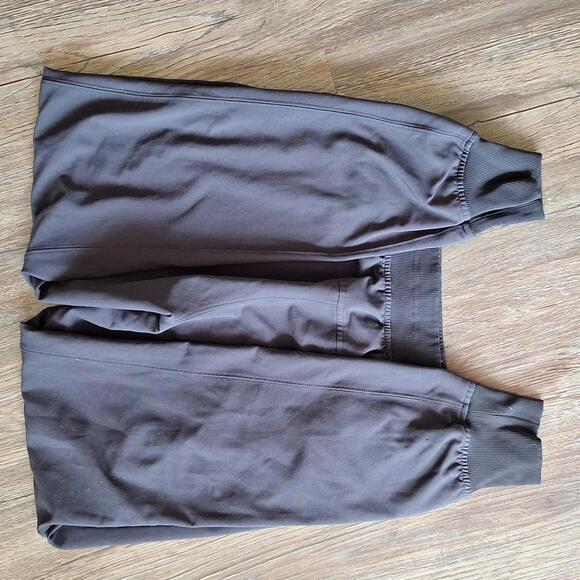 Lululemon Black Jogger Size 4 - Picture 2 of 7